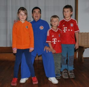 Meister Li mit dem Nachwuchs im Allgäu